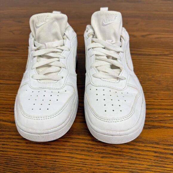Nike court Borough low 2 in white, Size 5.5Y - Picture 1 of 7